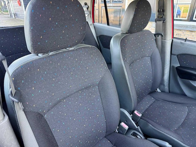 Hyundai atos spirit 1.0i x 31-jn-tb - afbeelding 2 van  4