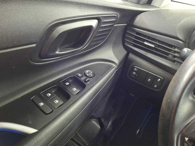Hyundai bayon 1.0 t-gdi comfort smart, automaat, * r-991-jk - afbeelding 5 van  17