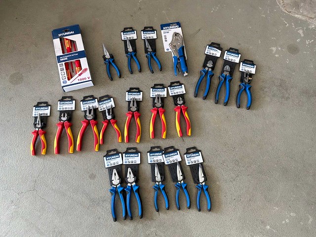 Hyundai divers handgereedschap (20x) - afbeelding 1 van  6