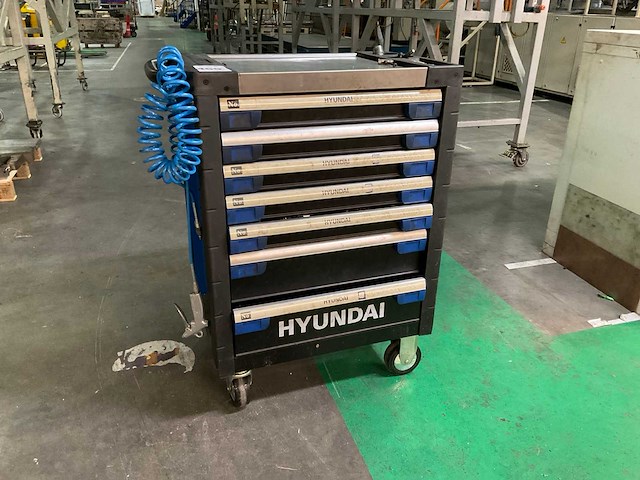 Hyundai gereedschapskar - afbeelding 1 van  15