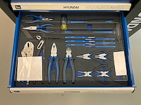 Hyundai gereedschapswagen met inhoud - afbeelding 9 van  11