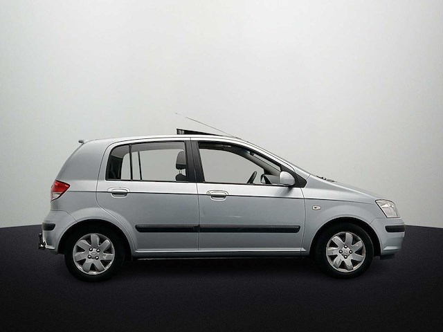 Hyundai getz 1.3i gls sky 2004 | 91-nt-dv - afbeelding 2 van  33