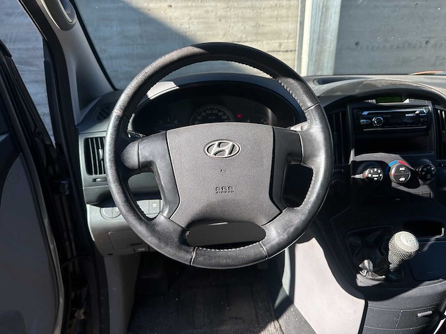 Hyundai h-1 h 300 2.5 crdi dynamic dubbel cabine 168pk 2009 (origineel-nl), 5-vbr-80 - afbeelding 3 van  34