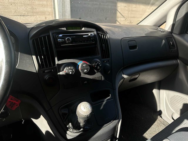 Hyundai h-1 h 300 2.5 crdi dynamic dubbel cabine 168pk 2009 (origineel-nl), 5-vbr-80 - afbeelding 9 van  34