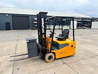 Hyundai hbf 15t vorkheftruck - afbeelding 1 van  13