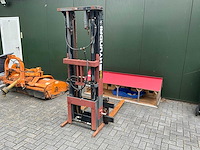Hyundai heftruck mast - afbeelding 1 van  2