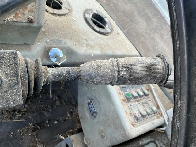 Hyundai hl 730-3 shovel - afbeelding 31 van  42