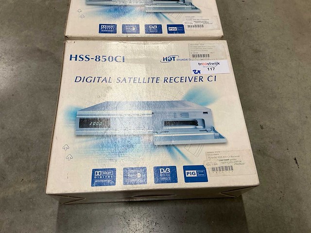 Hyundai hss-850ci satelliet receiver (2x) - afbeelding 2 van  3