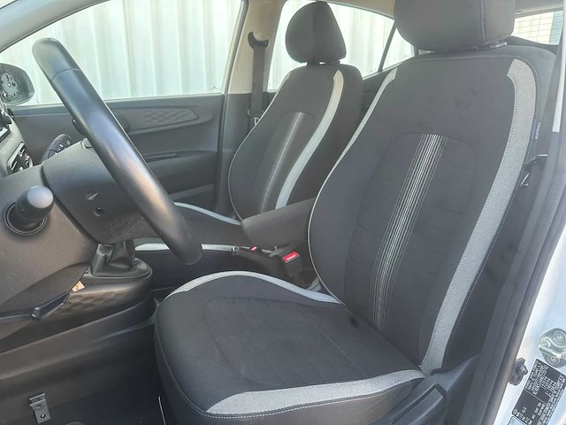 Hyundai i10 - 1.0 comfort 5-zits * r-709-gk - afbeelding 11 van  15
