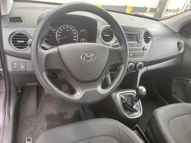 Hyundai i10 - 1.0i i-motion ; pv-846-j - afbeelding 13 van  15