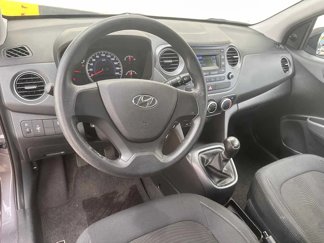 Hyundai i10 - 1.0i i-motion *, pv-846-j - afbeelding 13 van  16