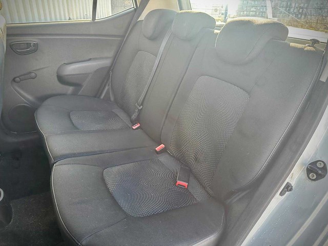 Hyundai i10 1.0 i drive cool, 7-kjh-17 - afbeelding 12 van  12