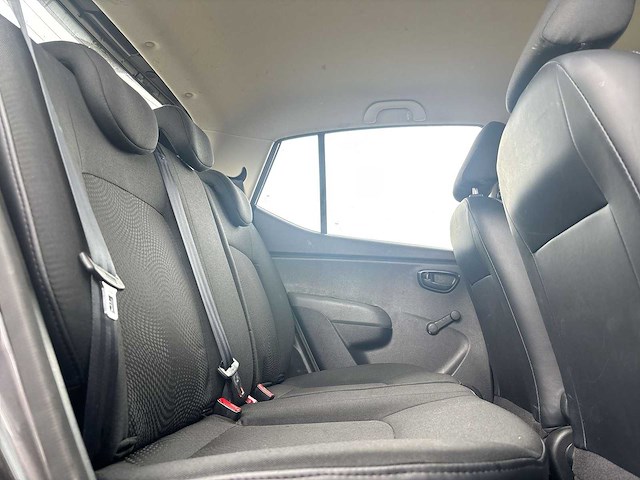 Hyundai i10 1.0 pro 2013 | 90-zpj-3 - afbeelding 19 van  33