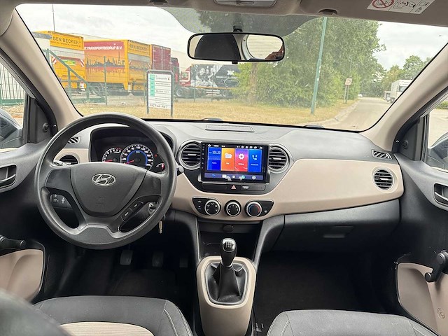 Hyundai i10 1.0i i | 6-ttb-51 i - afbeelding 19 van  24