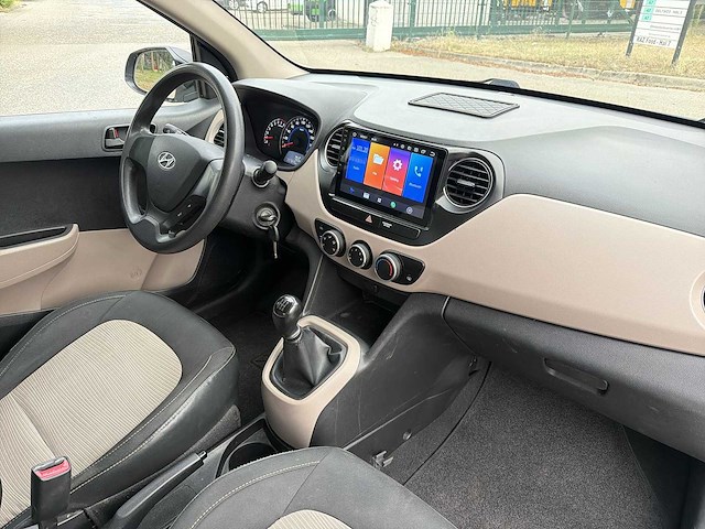 Hyundai i10 1.0i i | 6-ttb-51 i - afbeelding 23 van  24