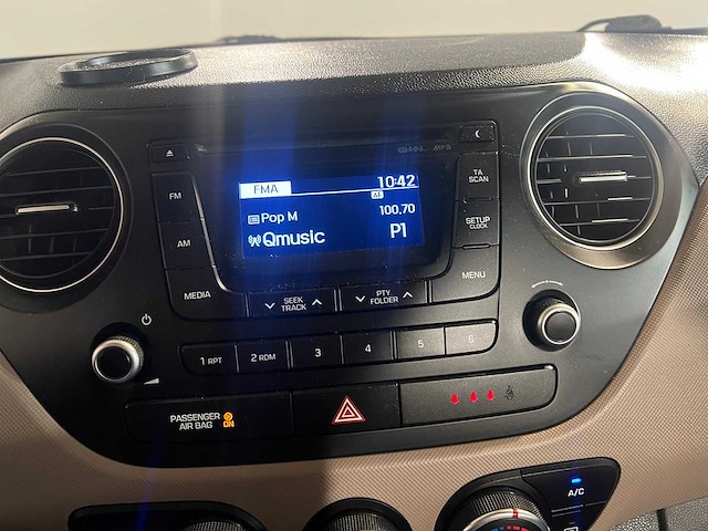 Hyundai i10 1.0i i-motion, 2-xdx-77 - afbeelding 5 van  17