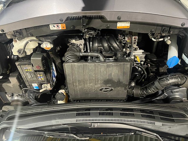 Hyundai i10 1.0i i-motion, 2-xdx-77 - afbeelding 8 van  17