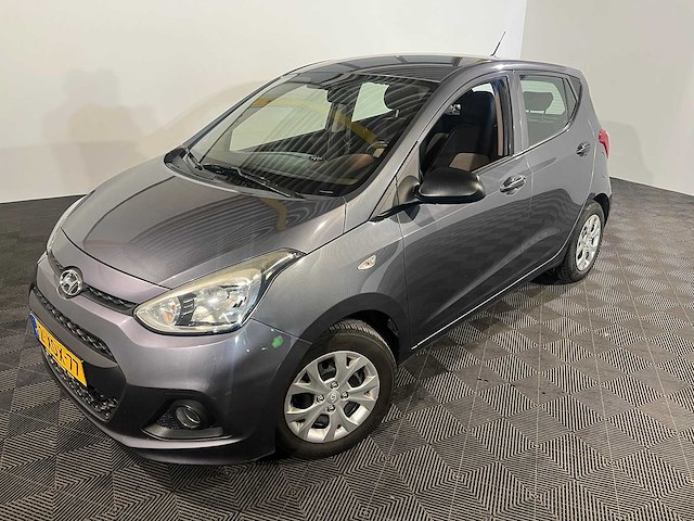 Hyundai i10 1.0i i-motion, 2-xdx-77 - afbeelding 1 van  17