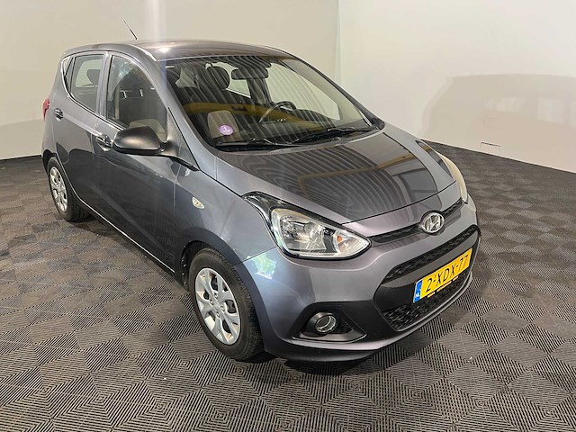 Hyundai i10 1.0i i-motion, 2-xdx-77 - afbeelding 16 van  17