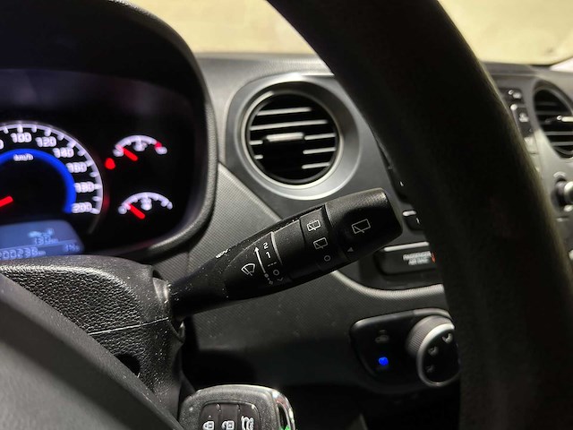 Hyundai i10 1.0i i-motion 67pk 2018 (origineel-nl), px-587-k - afbeelding 11 van  23