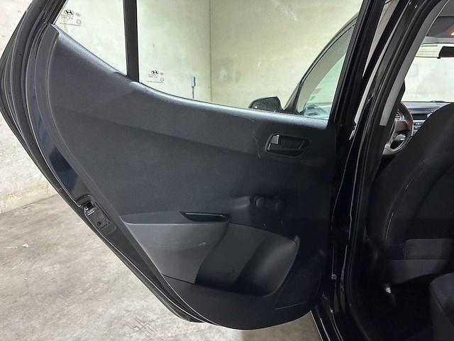 Hyundai i10 1.0i i-motion 67pk 2018 (origineel-nl), px-587-k - afbeelding 14 van  23