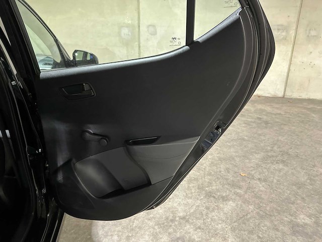 Hyundai i10 1.0i i-motion 67pk 2018 (origineel-nl), px-587-k - afbeelding 17 van  23