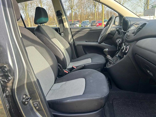 Hyundai i10 1.1 active 2008 | 66-gsx-3 - afbeelding 10 van  18