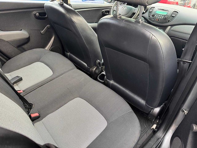 Hyundai i10 1.1 active airco cool 93-gjp-4 - afbeelding 7 van  8