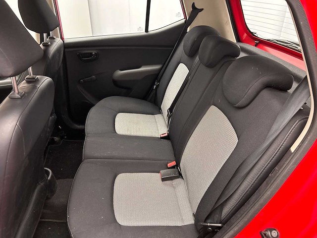Hyundai i10 1.1 active cool 2010 | 49-ktg-7 - afbeelding 13 van  35