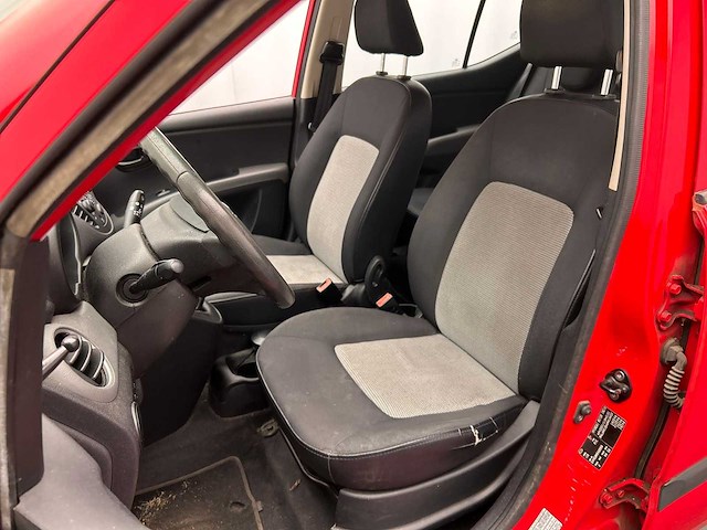 Hyundai i10 1.1 active cool 2010 | 49-ktg-7 - afbeelding 16 van  35