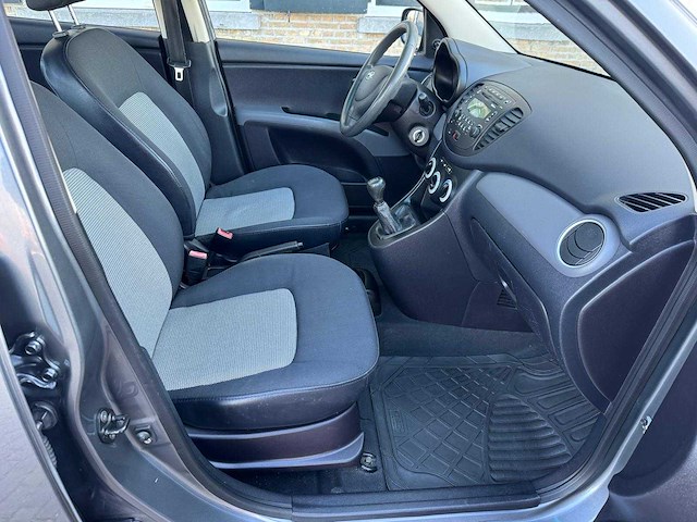 Hyundai i10 1.1 active cool 93-gjp-4 - afbeelding 15 van  16