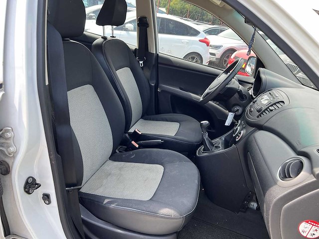 Hyundai i10 1.1 dynamic cool 2010 | hd-634-n - afbeelding 7 van  21