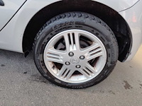 Hyundai i10 1.1 i-catcher , 02-grg-6 - afbeelding 6 van  16