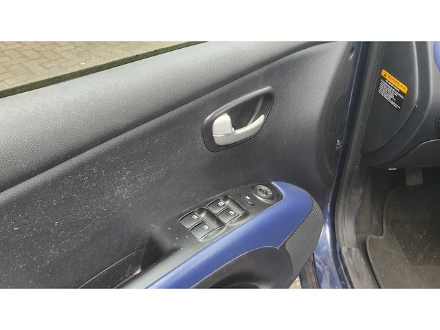 Hyundai i10 1.1 i-catcher, 10-gvf-6 - afbeelding 6 van  11