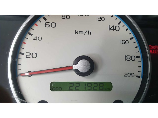 Hyundai i10 1.1 i-catcher, 10-gvf-6 - afbeelding 8 van  11