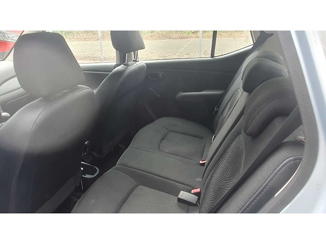 Hyundai i10 1.1 i-drive cool, 67-shd-5 - afbeelding 2 van  12