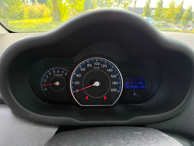 Hyundai i10 1.1 pure, 50-rvj-4 - afbeelding 3 van  12