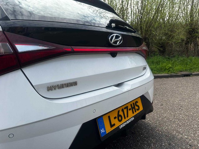 Hyundai i20 1.0 t-gdi comfort smart; l-617-hs - afbeelding 8 van  9