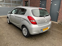 Hyundai i20 1.2i activeversion - personenauto - afbeelding 2 van  12