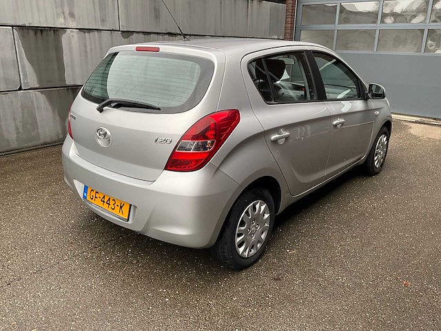 Hyundai i20 1.2i activeversion - personenauto - afbeelding 4 van  12