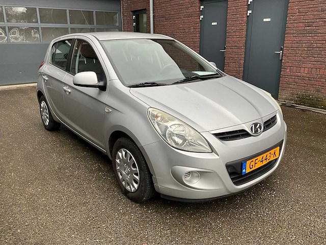 Hyundai i20 1.2i activeversion - personenauto - afbeelding 6 van  12
