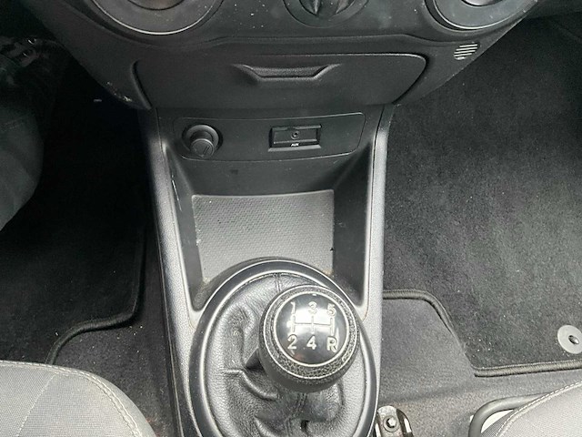 Hyundai i20 1.2i activeversion - personenauto - afbeelding 12 van  12