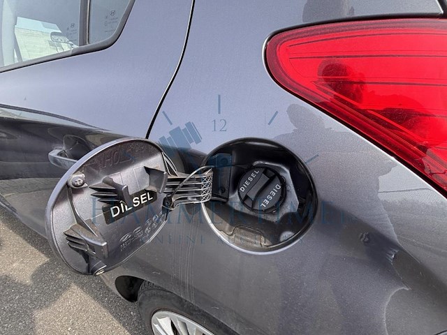 Hyundai i20 1.2i comfort, 2011 - afbeelding 13 van  32