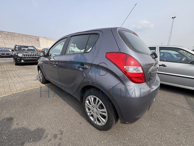 Hyundai i20 1.2i comfort, 2011 - afbeelding 30 van  32