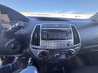 Hyundai i20 1.2i comfort, 2013 - afbeelding 8 van  31