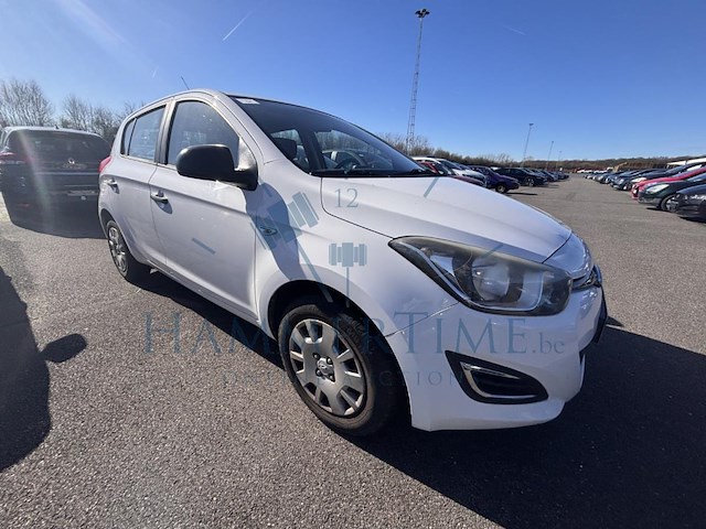 Hyundai i20 1.2i comfort, 2013 - afbeelding 23 van  31