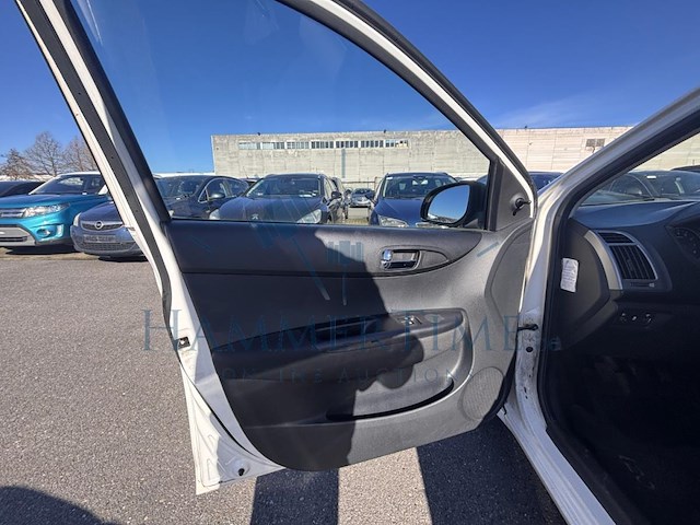 Hyundai i20 1.2i comfort, 2013 - afbeelding 31 van  31