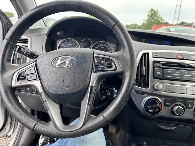 Hyundai i20 1.2i comfort, 2014 - afbeelding 5 van  29