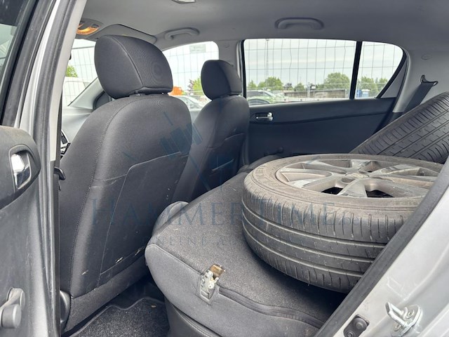 Hyundai i20 1.2i comfort, 2014 - afbeelding 11 van  29