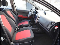 Hyundai i20 1.2i dynamic 2009, hsg-49-z - afbeelding 13 van  31